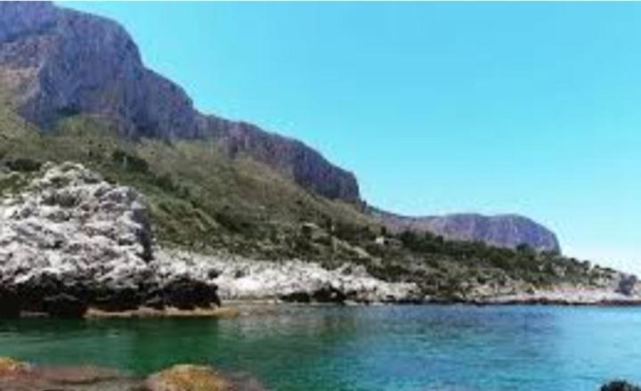 Da Carmen E Peppe Apartman Santa Flavia Kültér fotó