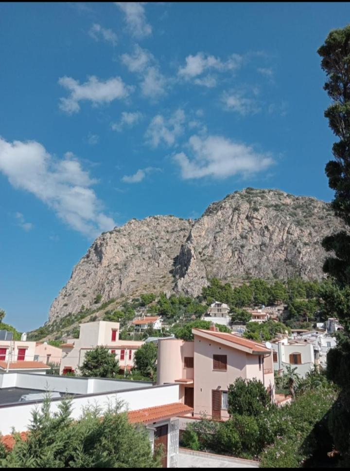 Da Carmen E Peppe Apartman Santa Flavia Kültér fotó